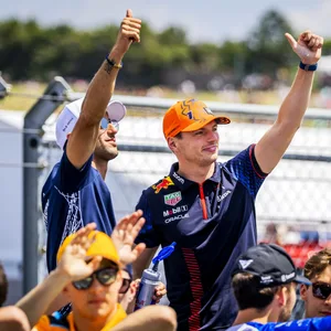 Daniel Ricciardo und Max Verstappen beim Großen Preis von Budapest