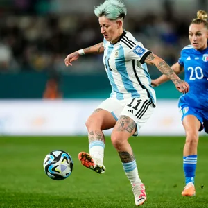 Yamila Rodriguez am Ball im Spiel gegen Italien.