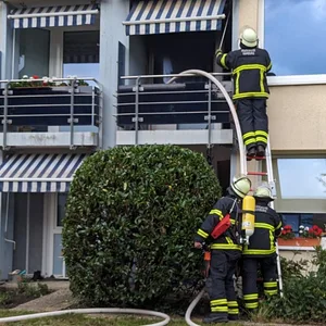 Feuer in Pflegeheim in Poppenbüttel – zwei Bewohner gerettet