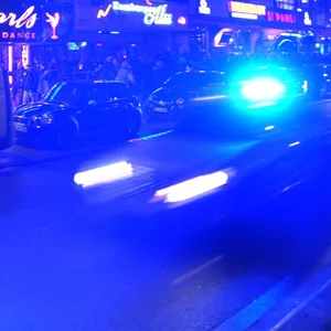 Junge Frau zur Prostitution in Hamburg gezwungen - Zuhälter durch SEK festgenommen