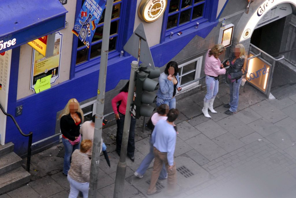 20-Jährige auf St. Pauli zur Prostitution gezwungen – Zuhälter vom SEK verhaftet