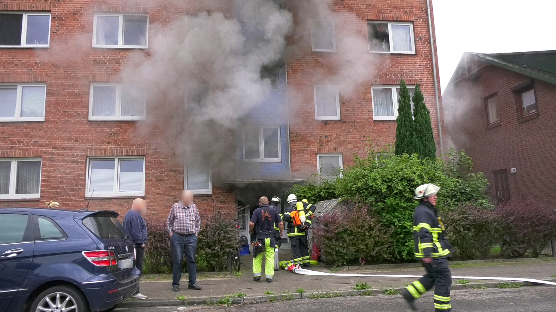 Der Einsatzort in der Tiedemannstraße in Hamburg-Eimsbüttel