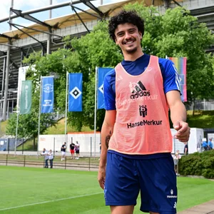 Guilherme Ramos im Volksparkstadion