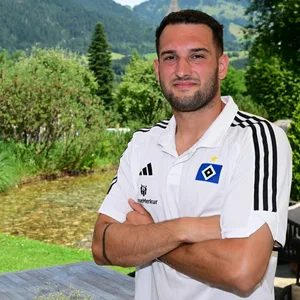Levin Öztunali im HSV-Trainingslager