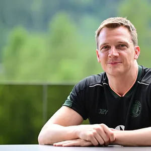 Teamcoach Hinnerk Smolka will „Zusammenhalt herstellen, der im Stress Bestand hat“.