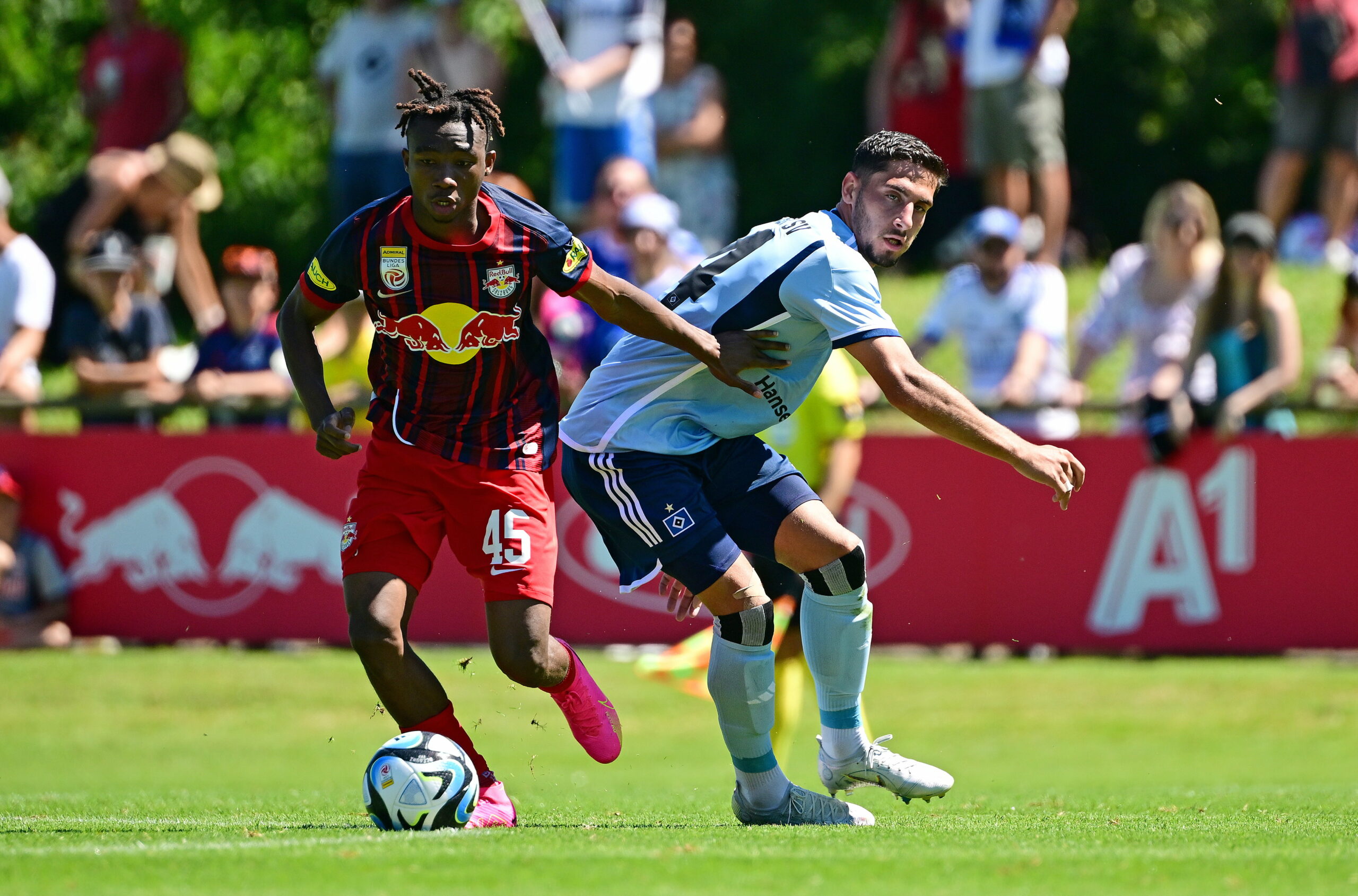 Dorgeles Nene gegen Ludovit Reis