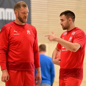 Johannes Bitter spricht mit Tomislav Severec