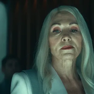 Iris Berben als Sophie Theissen