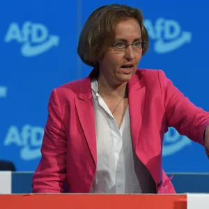 AfD-Politikerin Beatrix von Storch wurde auf einer Veranstaltung mit Fäkalien beschmiert.