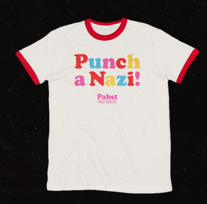 T-Shirt der Berliner Band „Pabst“.