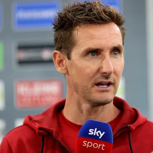 Miroslav Klose als Trainer vom SCR Altbach (Archivfoto) im Sky-Interview