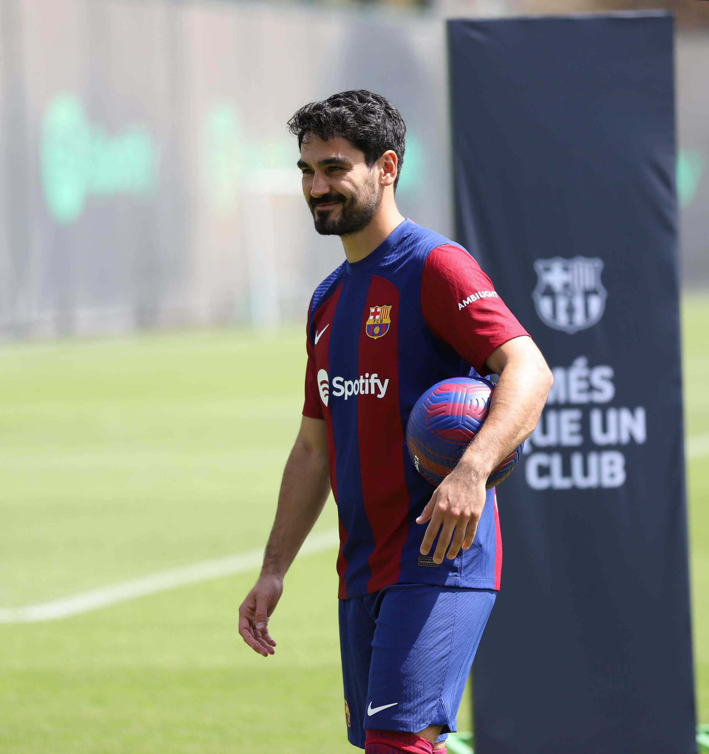 Ilkay Gündogan bei seiner Vorstellung beim FC Barcelona