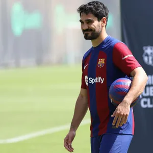 Ilkay Gündogan bei seiner Vorstellung beim FC Barcelona