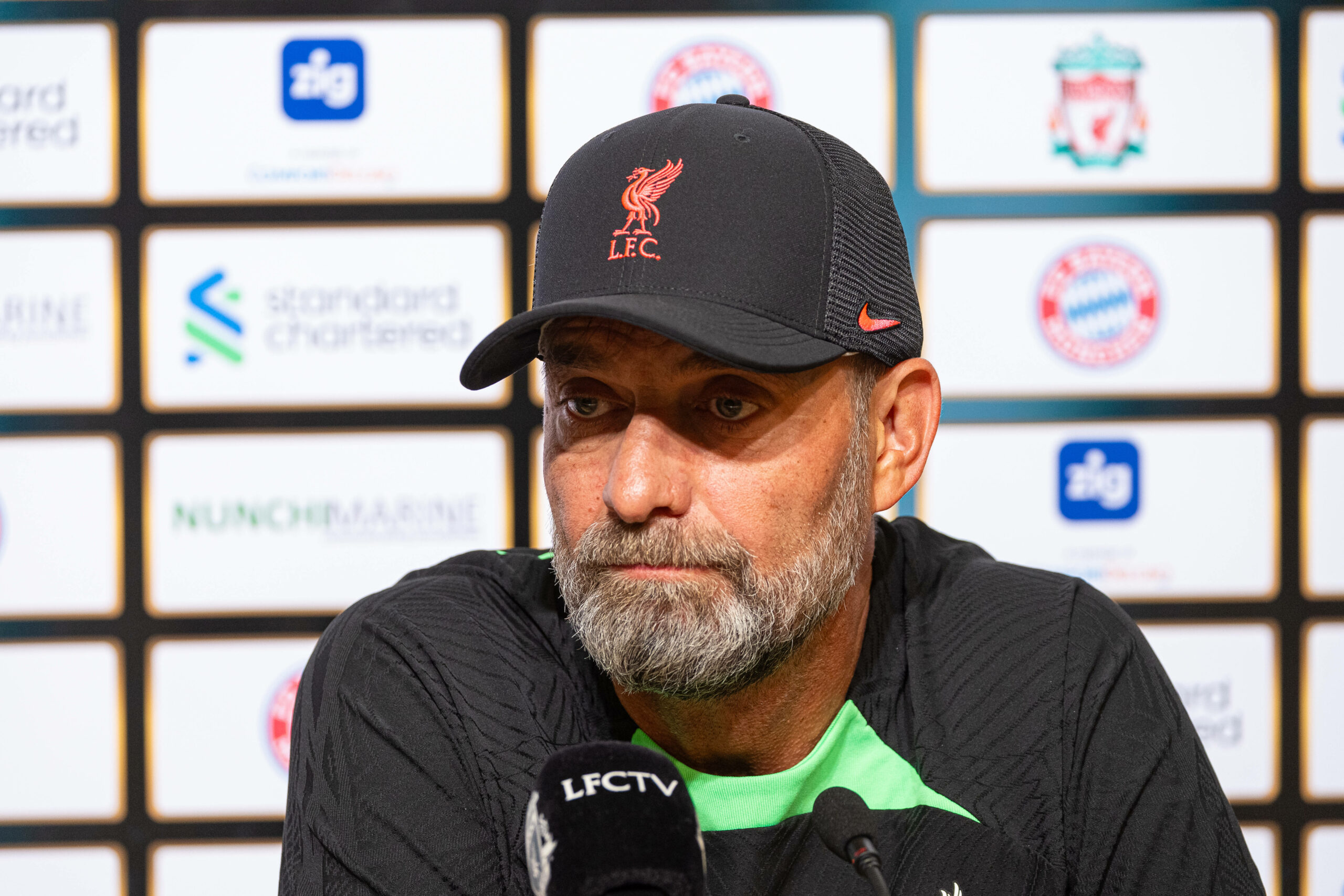 Liverpool Trainer Jürgen Klopp auf der Pressekonferenz vor dem Testspiel gegen Bayern München