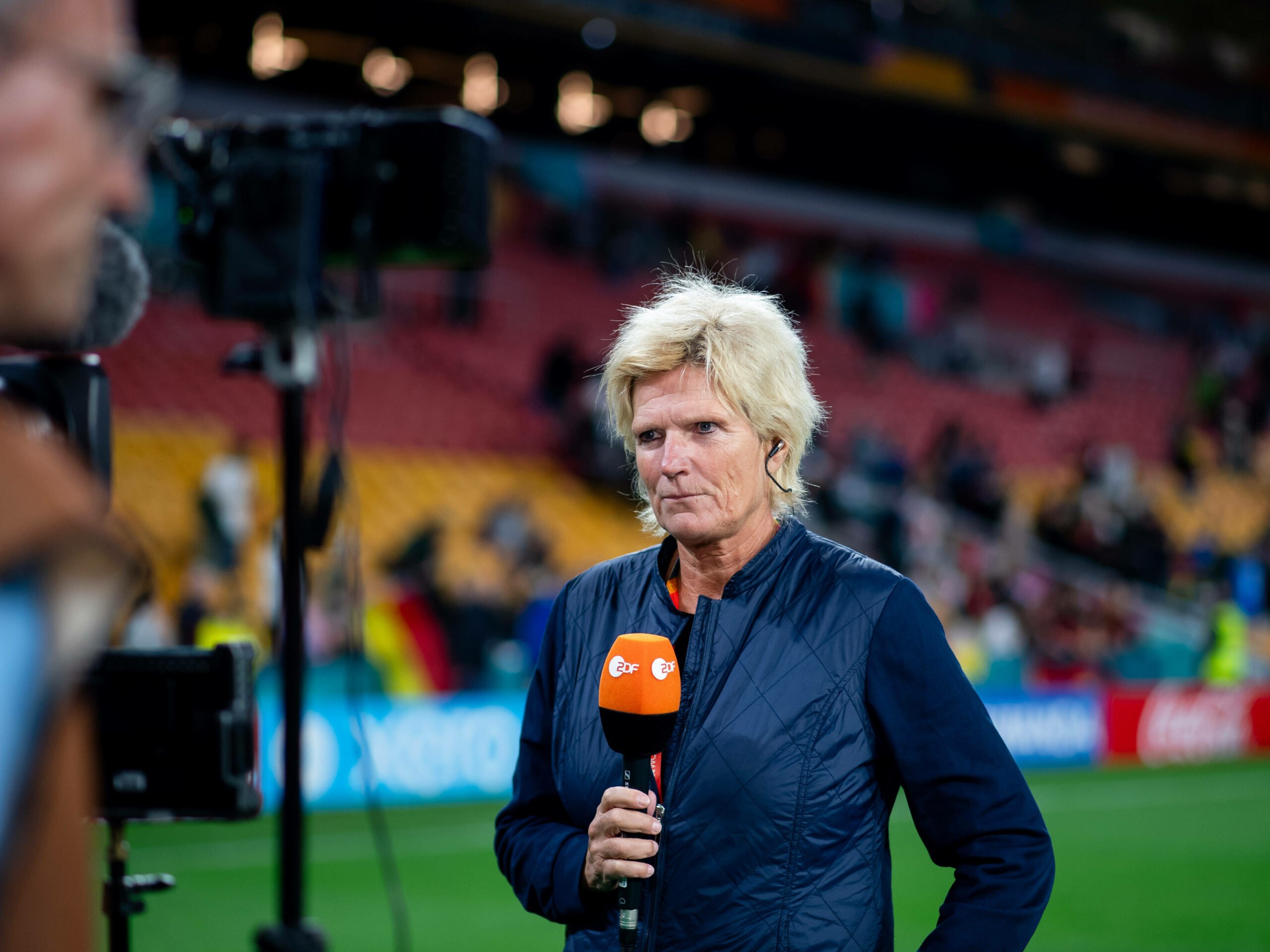Reporterin Claudia Neumann nach der WM-Niederlage der DFB-Frauen gegen Südkorea