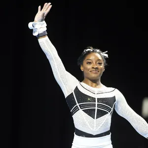 US-Turnstar Simone Biles Owens bei den U.S. Classics