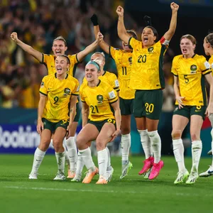 Australische Fußballerinnen jubeln nach Elfmeterschießen