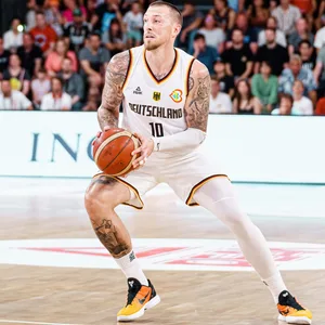 Nationalspieler Daniel Theis beim Supercup Finale gegen Kanada