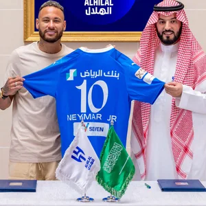 Neymar bei der Vorstellung nach seinem Wechsel zu Al-Hilal