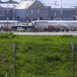 Eine mit 194 Passagieren besetzte Maschine der Lufthansa musste in Hamburg notlanden.