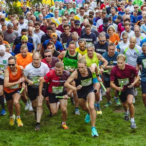 Auf die Plätze, fertig, los! Beim MOPO Team-Staffellauf sind am Mittwoch 5000 Läuferinnen und Läufer an den Start gegangen.