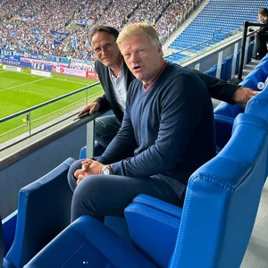 Oliver Kahn sah den 2:0-Sieg des KSC von der Tribüne aus
