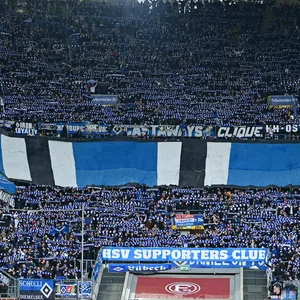 HSV-Fans in Düsseldorf