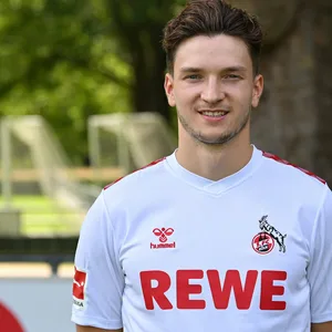 Noah Katterbach im Köln-Trikot
