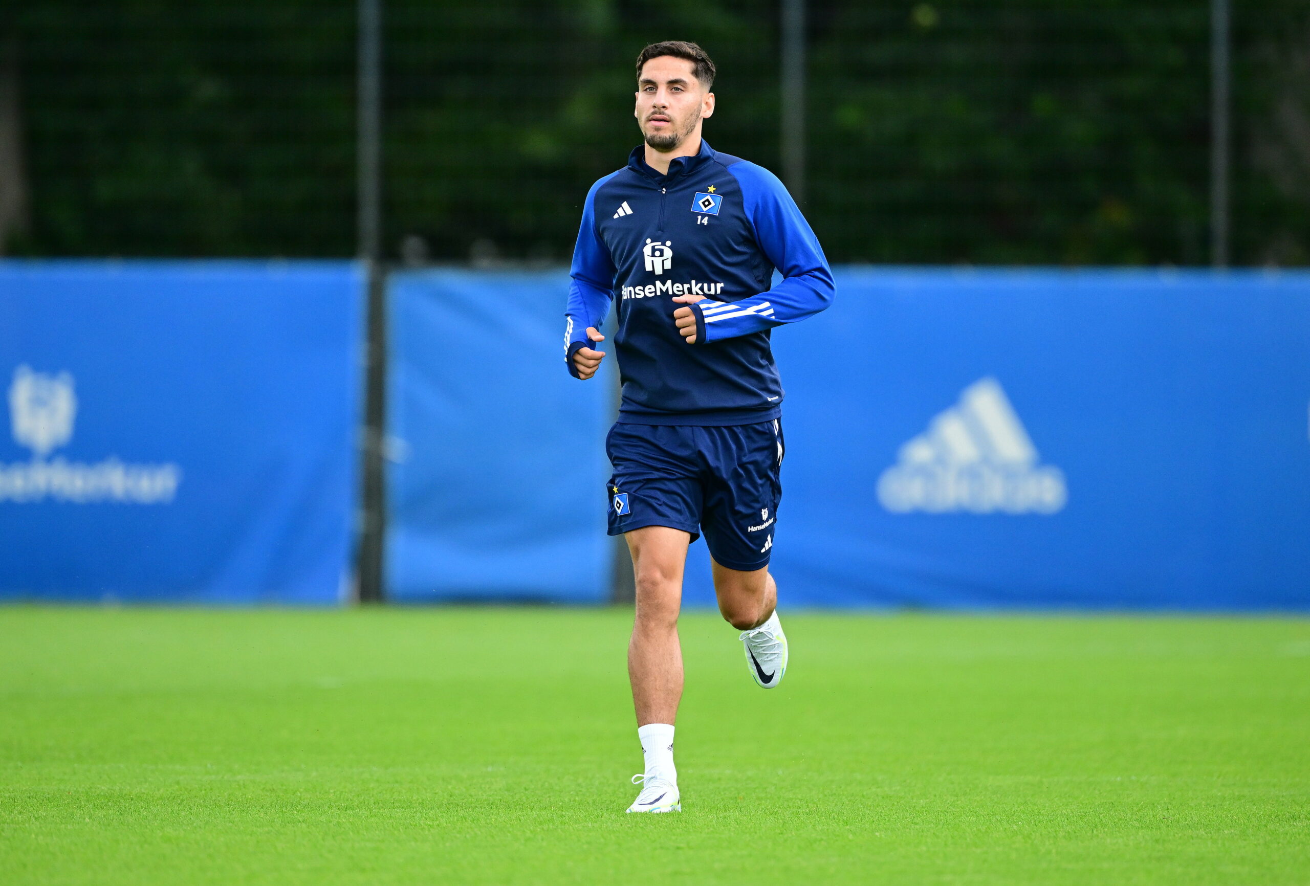 Ludovit Reis im HSV-Training