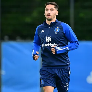 Ludovit Reis im HSV-Training