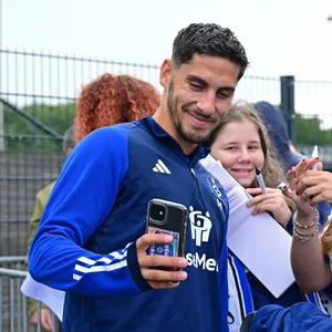Nicht nur die Kollegen, auch die Fans sind froh, dass Ludovit Reis wieder da ist.