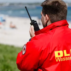 Erneut ist eine Frau bei einem Badeunfall vor Timmendorfer Strand gestorben (Symbolbild).
