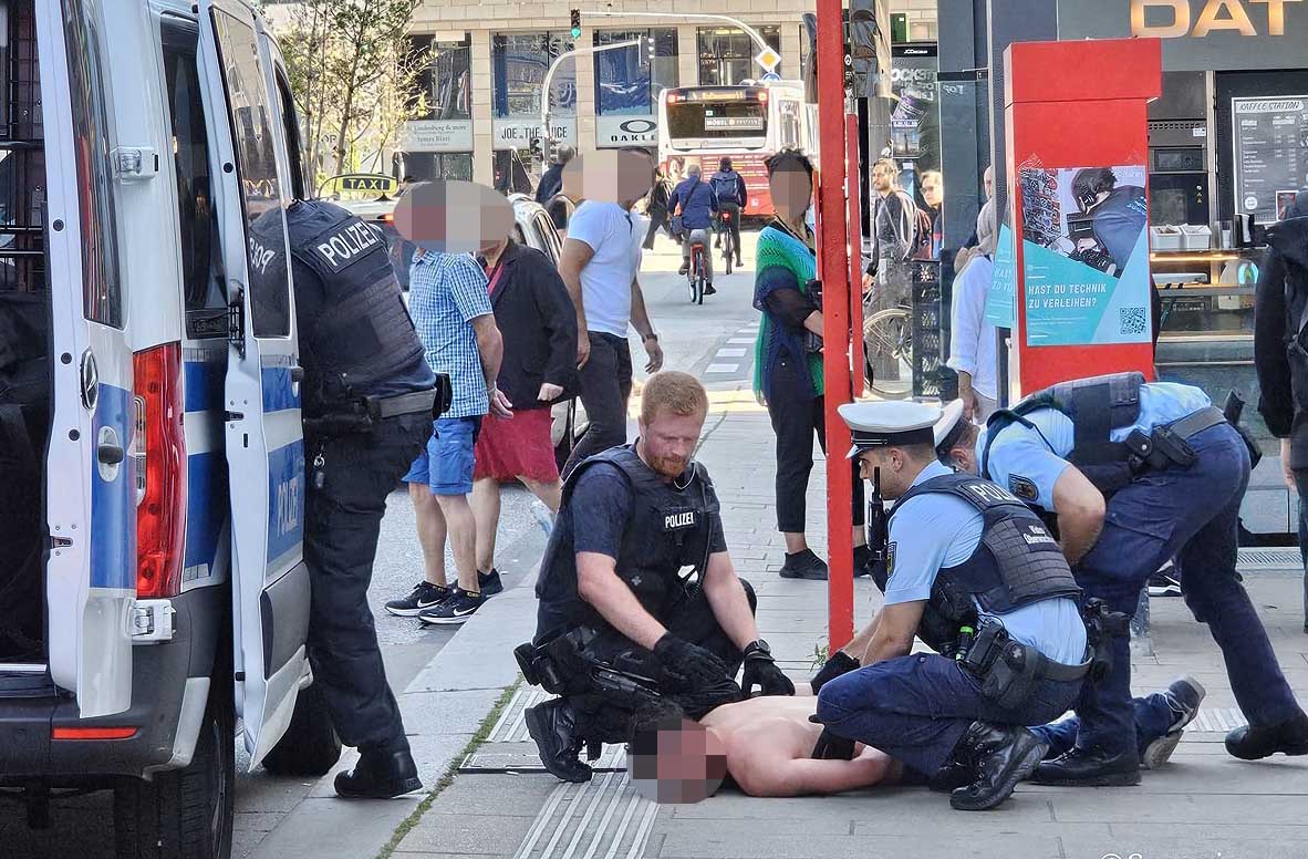 Mann randaliert in S-Bahn und verletzt Fahrgäste