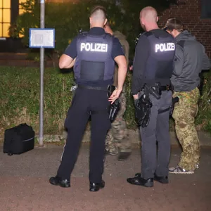 Mann in Heide durch Stich schwer verletzt – Notoperation