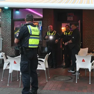 Automaten-Razia in Harburg – illegale Spielhalle in Keller entdeckt