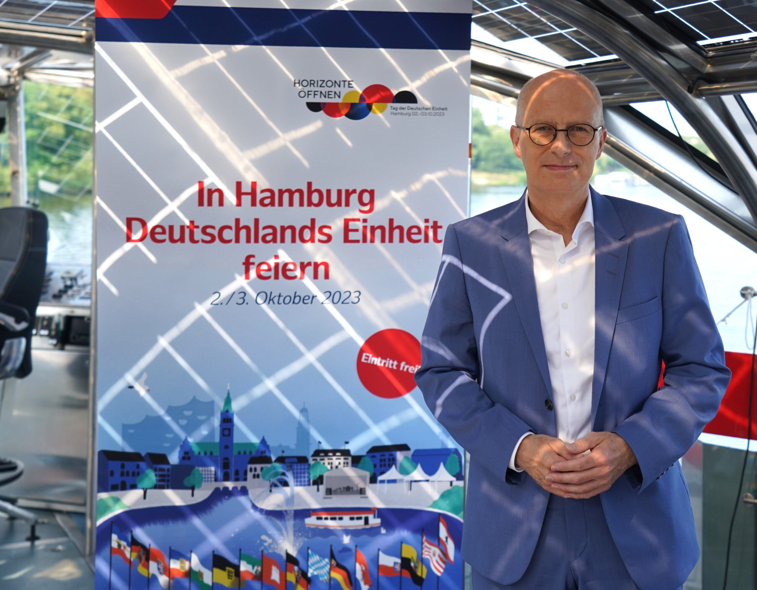Peter Tschentscher (SPD), erster Bürgermeister und Präsident des Senats der Freien und Hansestadt Hamburg, während eines Medientermins im Juli diesen Jahres zum Planungsstand der Feierlichkeiten zum Tag der Deutschen Einheit.