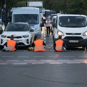 Das Gericht verhängte eine Freiheitsstrafe von acht Monaten. (Symbolbild)
