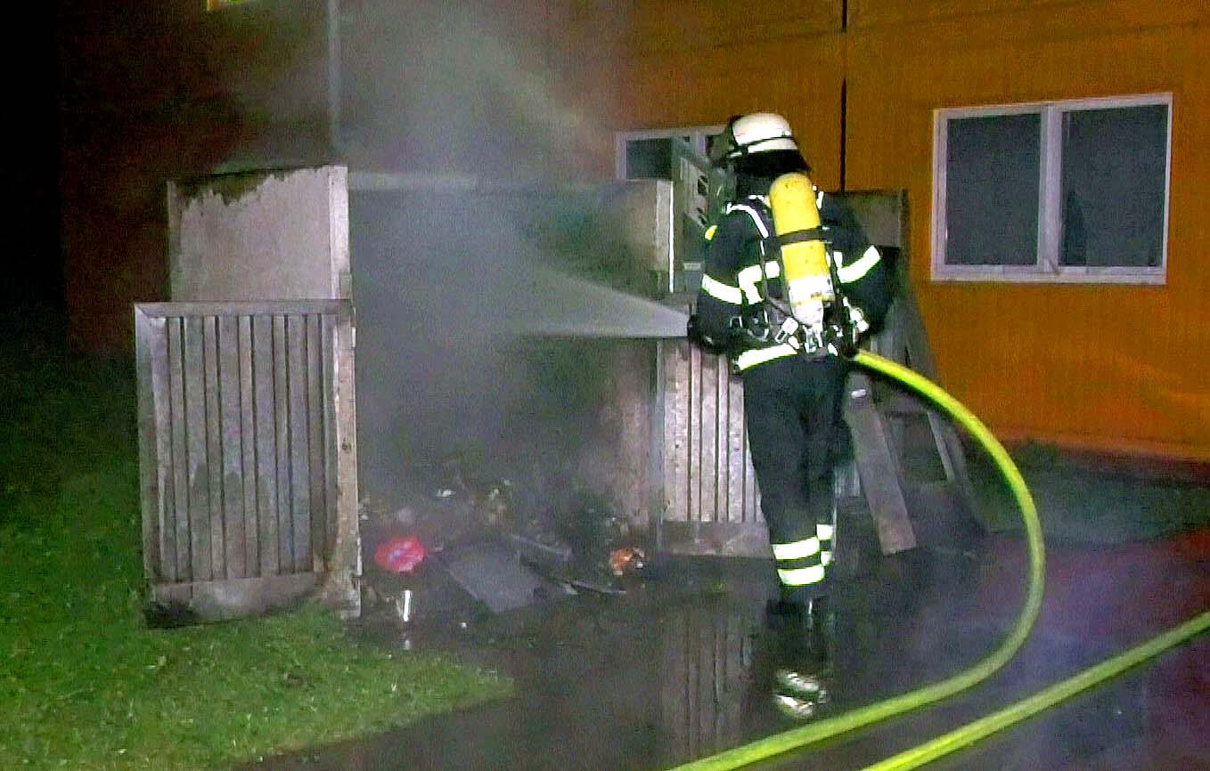 wieder Brand in Flüchtlingsunterkunft in Hamburg