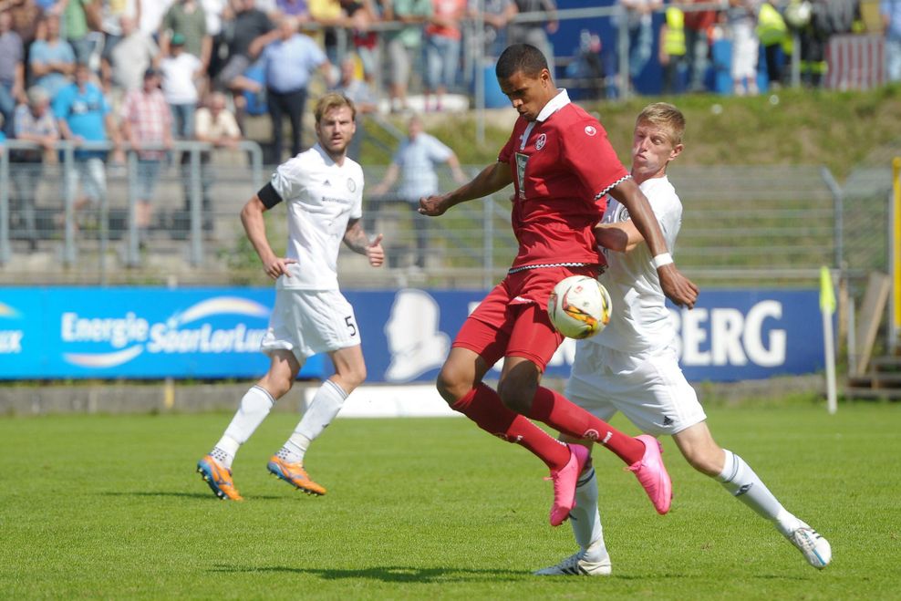 Robert Glatzel im Spiel von Kaiserslautern II gegen den SV Elversberg