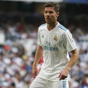 Xabi Alonso im Real-Madrid-Trikot