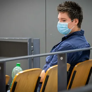 Rui Pinto bei Prozessbeginn im September 2020