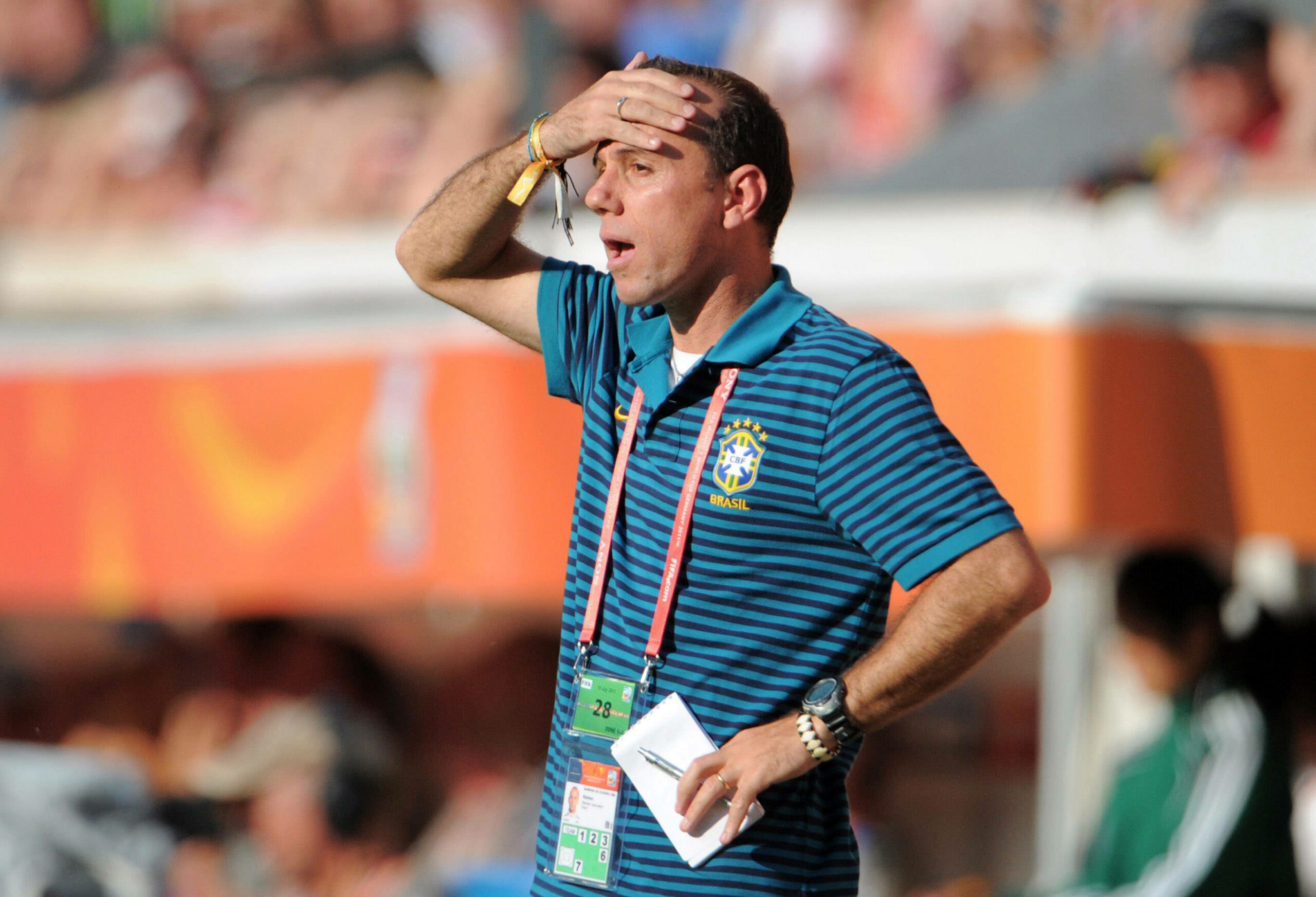 Kleiton Lima bei der Frauen-WM 2011 als Nationaltrainer Brasiliens