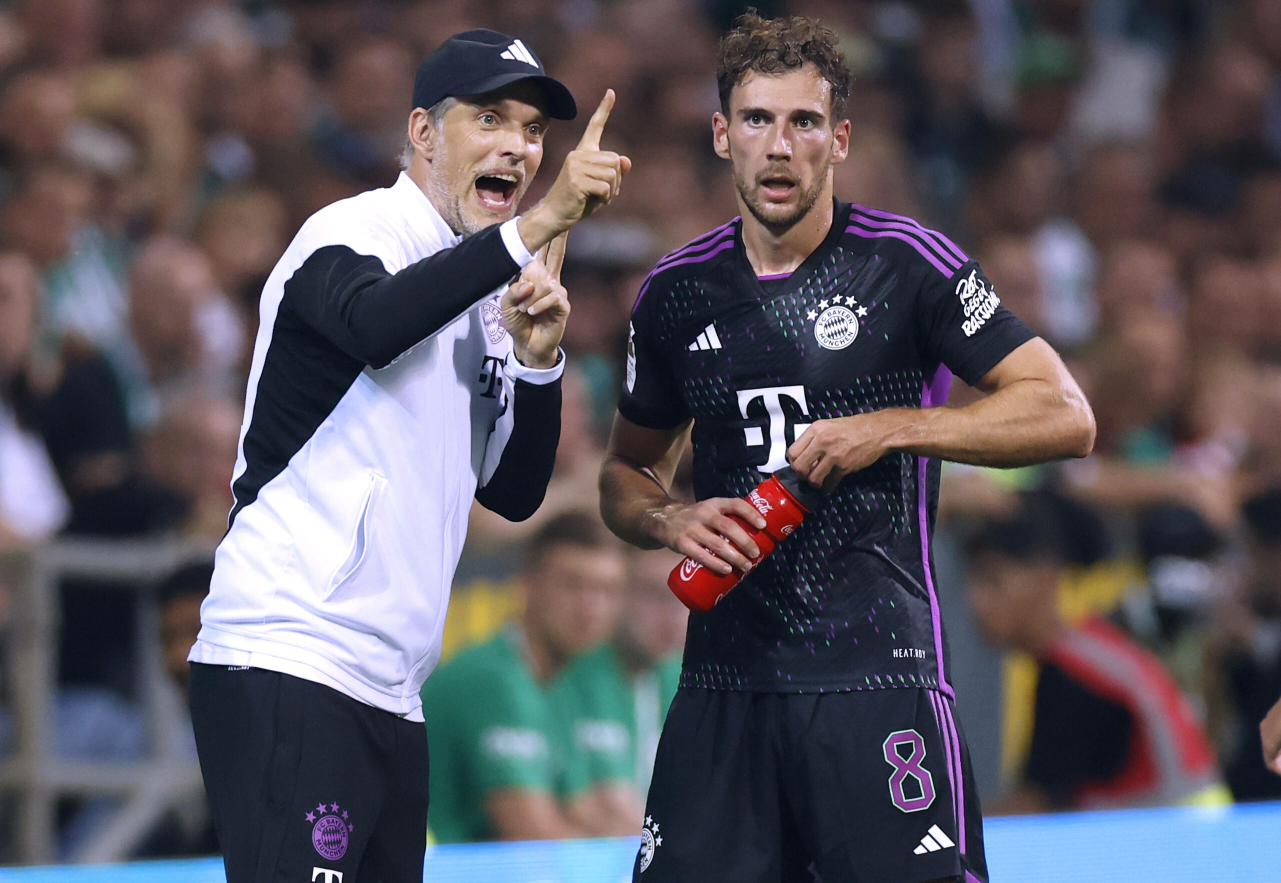 Thomas Tuchel und Leon Goretzka beim Spiel gegen Werder Bremen