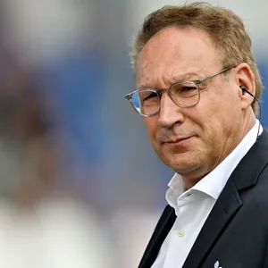 Rüdiger Fritsch schaut angespannt in die Kamera