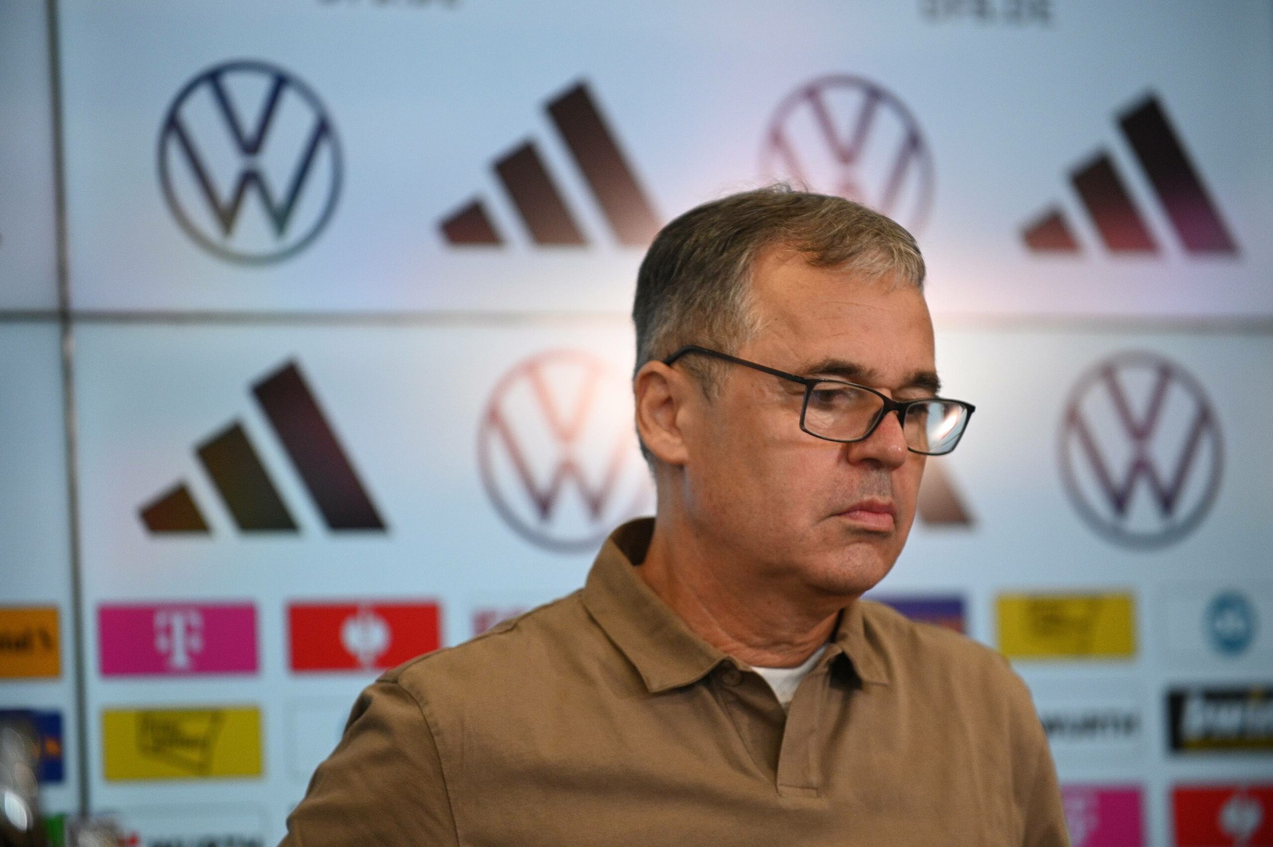 Andreas Rettig bei einer Pressekonferenz