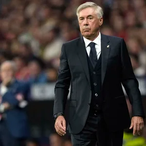 Carlo Ancelotti am Spielfeldrand