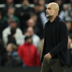 Pep Guardiola auf dem Fußballfeld