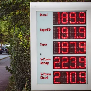Die Preise für Diesel haben das Niveau von Benzin fast erreicht. (Symbolfoto)