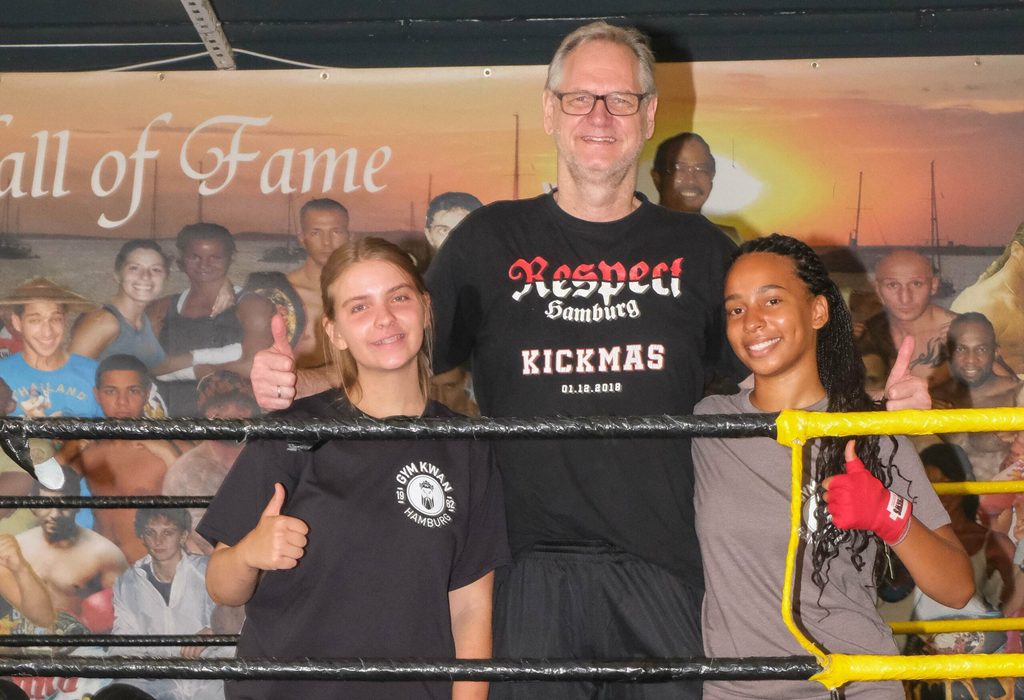 Immer mehr Frauen und Mädchen beim Muay Thai