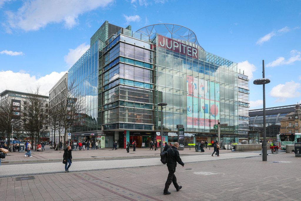 Im Kreativhaus Jupiter wird am Sonntag die Kunst gefeiert.